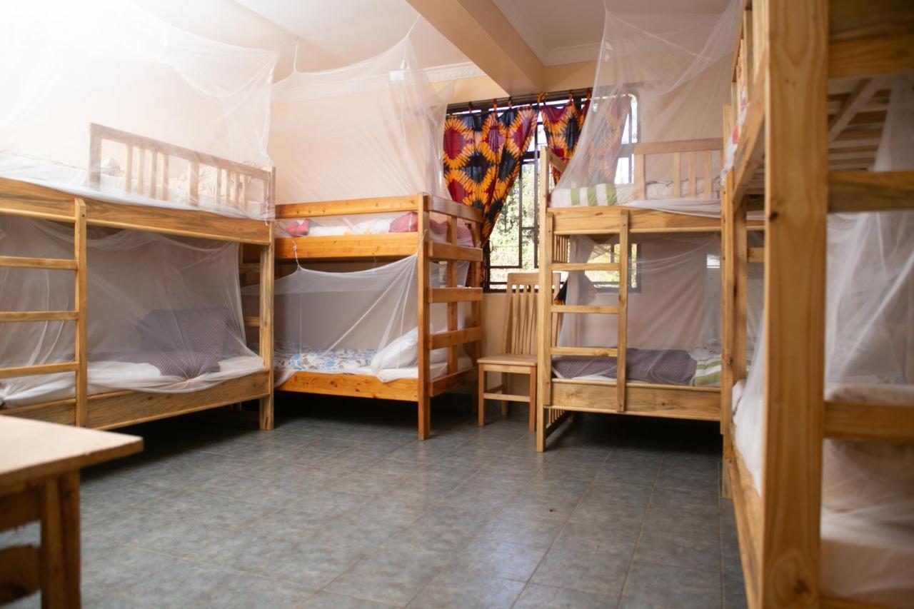 White House Of Tanzania Vandrarhem Arusha Exteriör bild