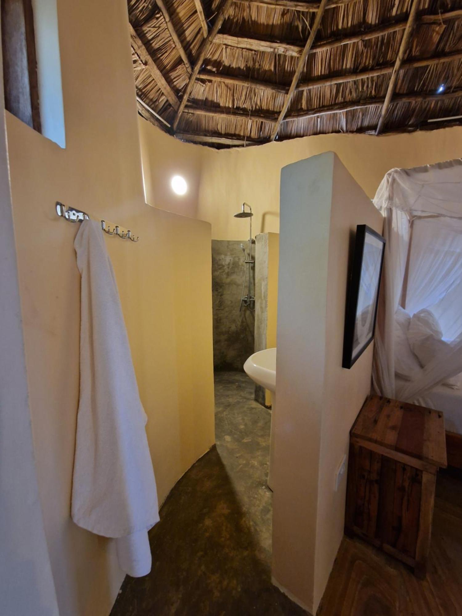 White House Of Tanzania Vandrarhem Arusha Exteriör bild